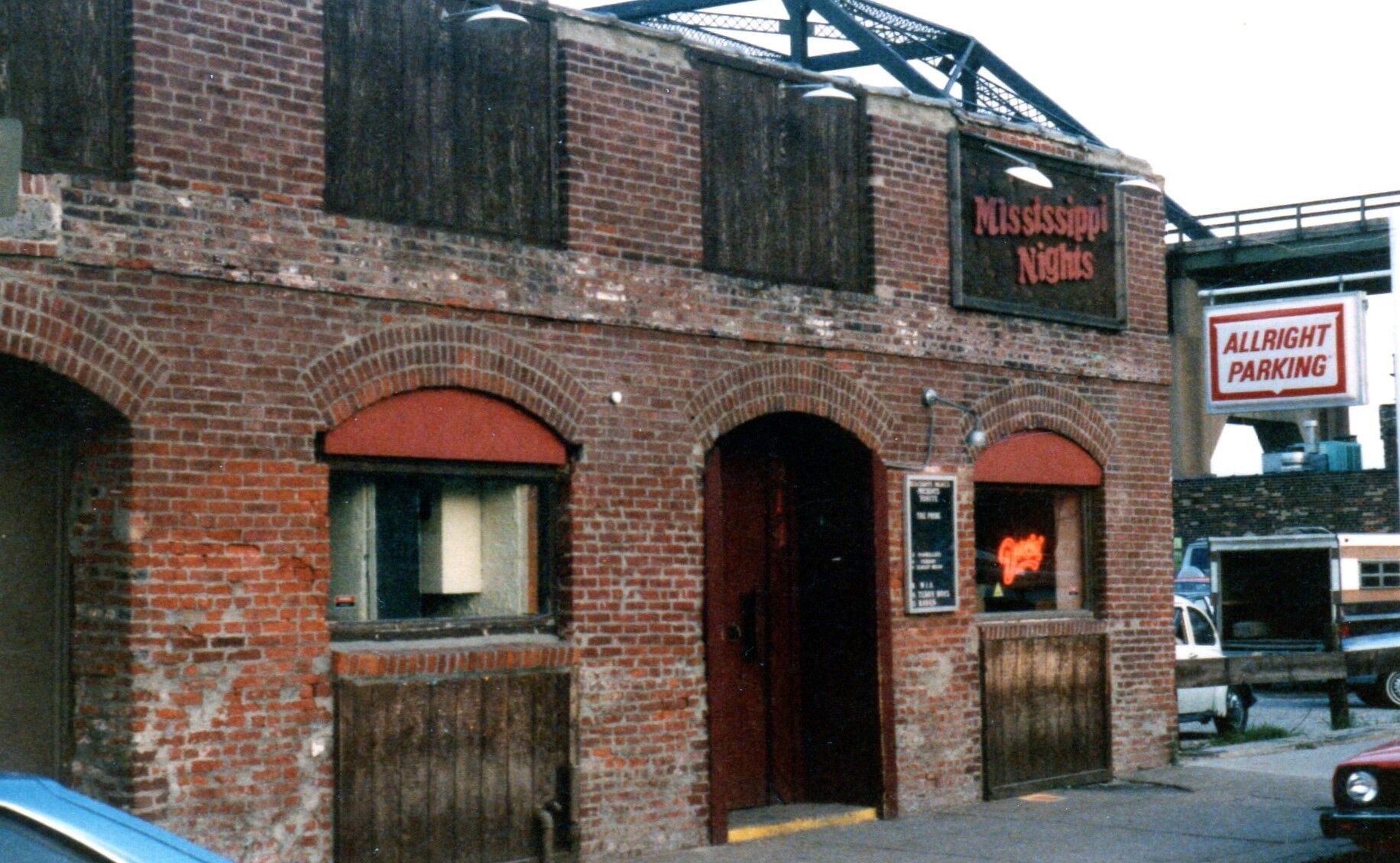 Mississippi Nights 1982 Photo by Andy Mayberry.jpg